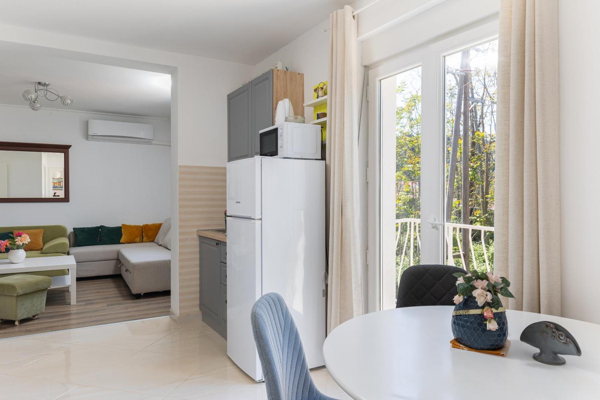 Stephanie Island Apartment