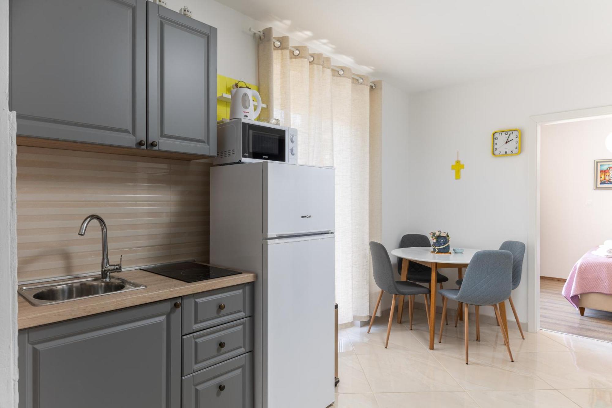 Apartment Stephanie Island *